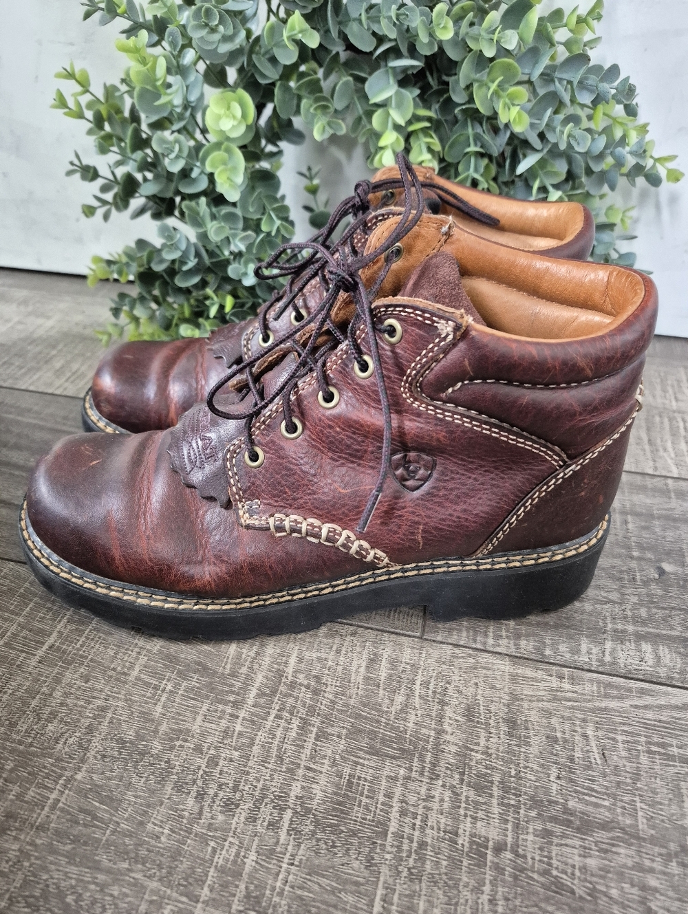 Ariat Canyon Boots Brown Leather Lace Up Work Hiking Outdoor Womens Size 9.5B - Picture 2 of 9